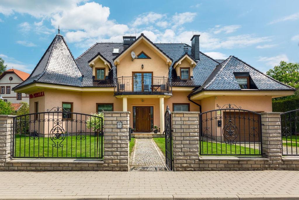 Willa Perelka Kudowa Zdroj Ngoại thất bức ảnh